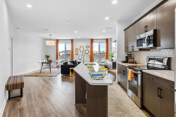 5403 Centennial Blvd #201, Nashville, TN 37209
