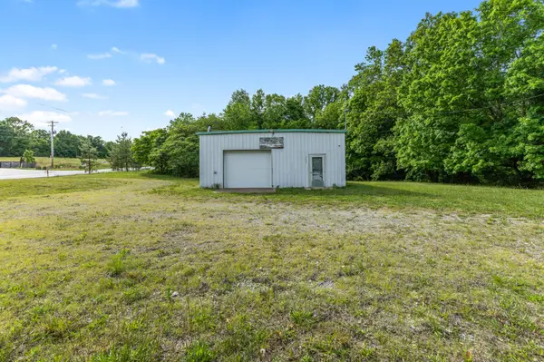 2815 Highway 49 #E, Charlotte, TN 37036