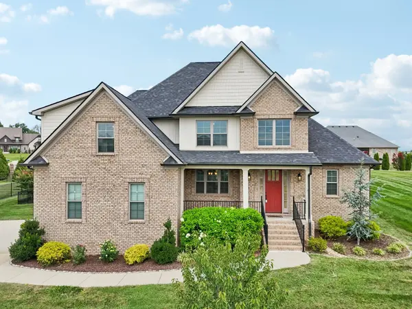 207 Manscoe Pl, Clarksville, TN 37043