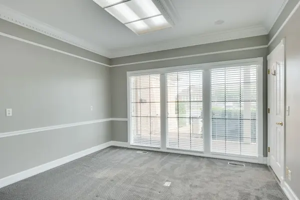 515 Enon Springs Rd #E, Smyrna, TN 37167