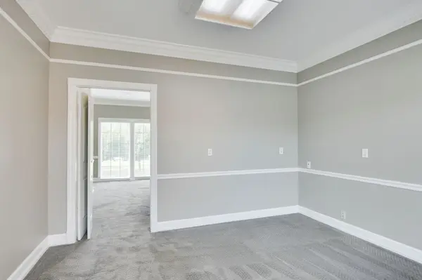 515 Enon Springs Rd #E, Smyrna, TN 37167