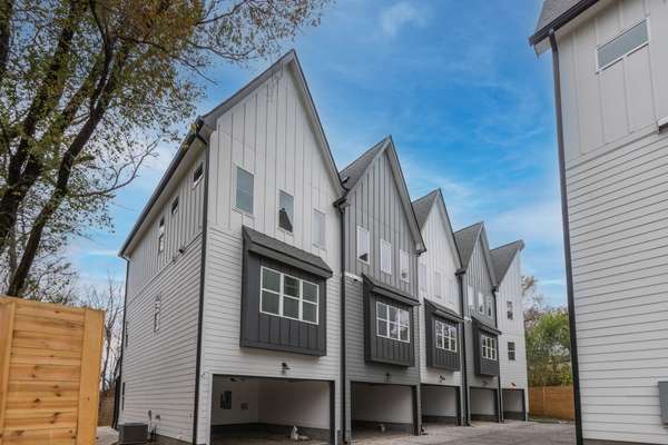 862 W Sharpe Ave #4, Nashville, TN 37206