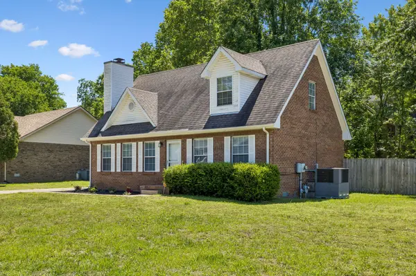 186 Pine Mountain Rd, Clarksville, TN 37042