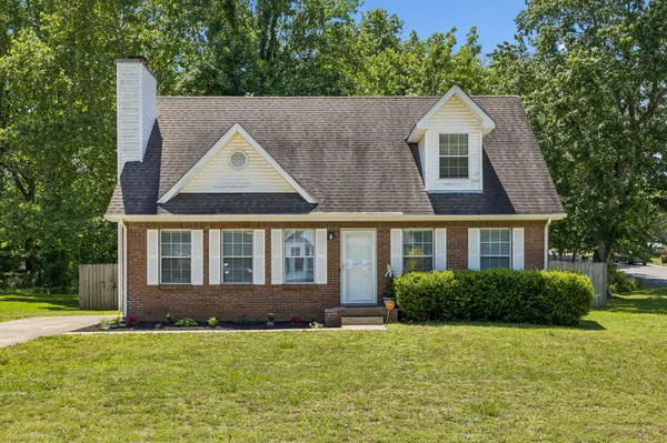 186 Pine Mountain Rd, Clarksville, TN 37042