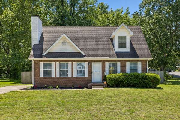 186 Pine Mountain Rd, Clarksville, TN 37042