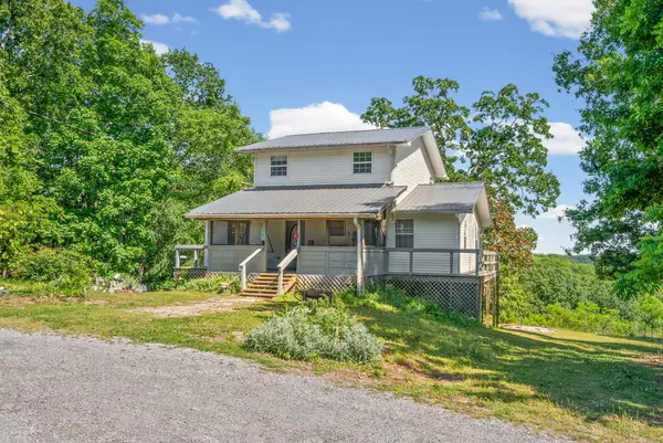 171 Eagle Nest Ct, Dover, TN 37058