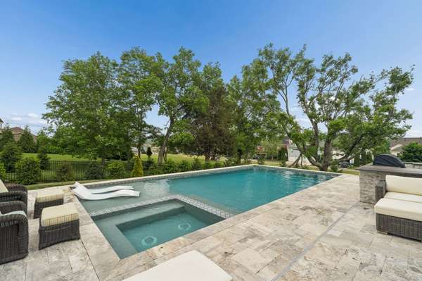 1810 Legacy Cove Ln, Brentwood, TN 37027