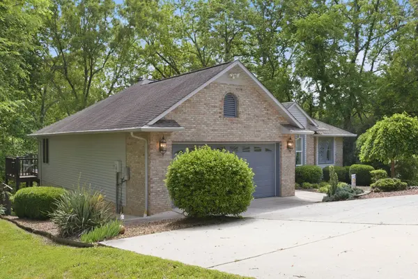 106 Clearview Cir, Winchester, TN 37398