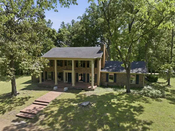 732 Sneed Rd #W, Franklin, TN 37069