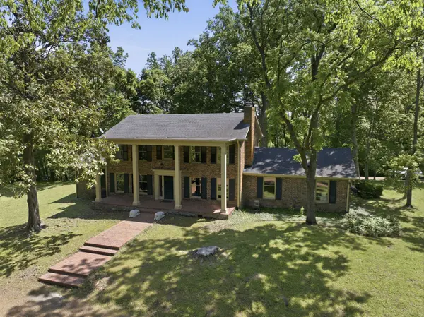 732 Sneed Rd #W, Franklin, TN 37069