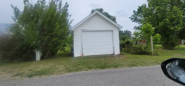 19 Turkey Scratch Rd, Spencer, TN 38585