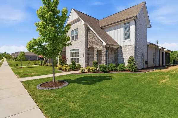 6059 Parkhaven Blvd,  Hermitage,  TN 37076