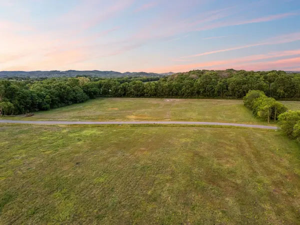 3410 Overhill Gdns, Franklin, TN 37069