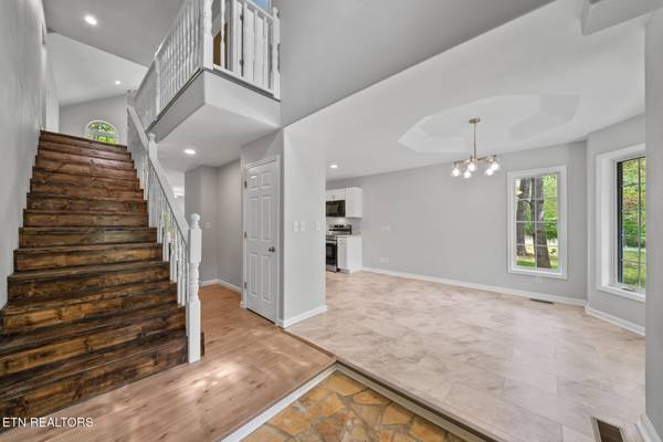 9301 Hondo Drive, Crossville, TN 38572