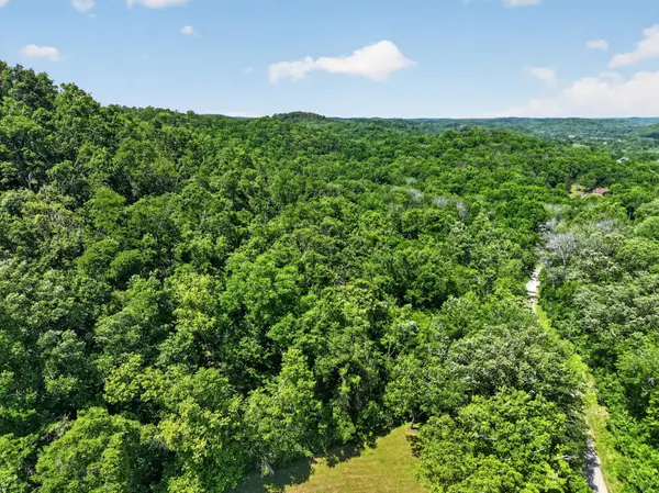 3717 Homeland Dr, Nashville, TN 37218