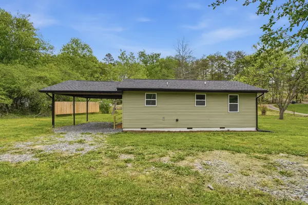 13789 Bretton Dr, Soddy Daisy, TN 37379