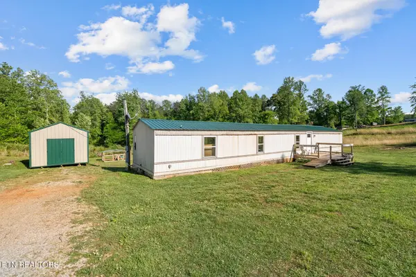 390 SparkmanTown Rd, Rock Island, TN 38581
