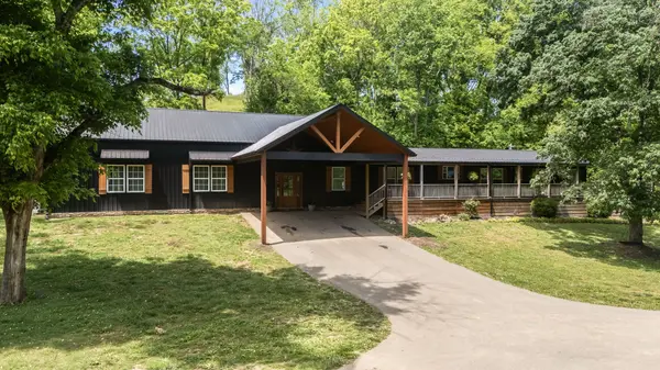 4303 Moore Ln, Culleoka, TN 38451