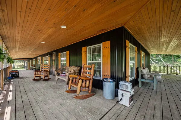 4303 Moore Ln, Culleoka, TN 38451