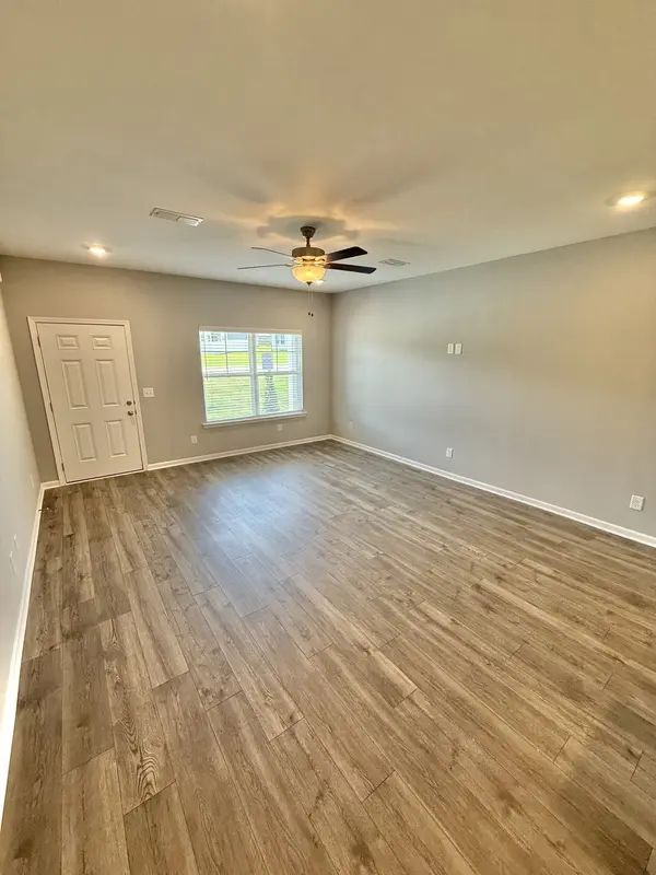 75 Country Cir, Manchester, TN 37355