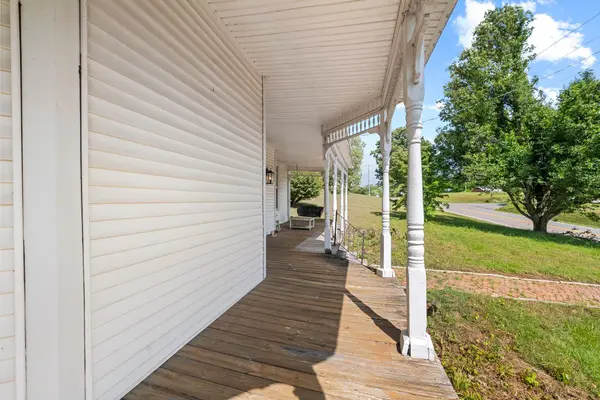 1851 Main St, Lynnville, TN 38472