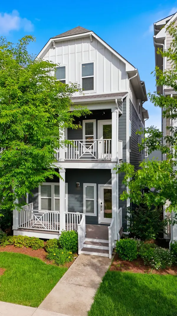 1633 54th Ave #N #15, Nashville, TN 37209