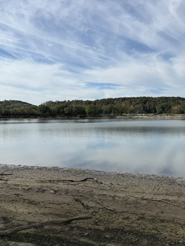 313 Hardin Bottom River Rd, Clifton, TN 38425