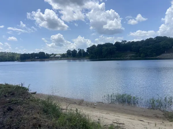 1765 Hardin Bottom River Road, Clifton, TN 38425