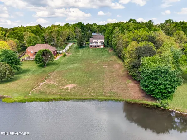 321 Magnolia Lane, Crossville, TN 38555