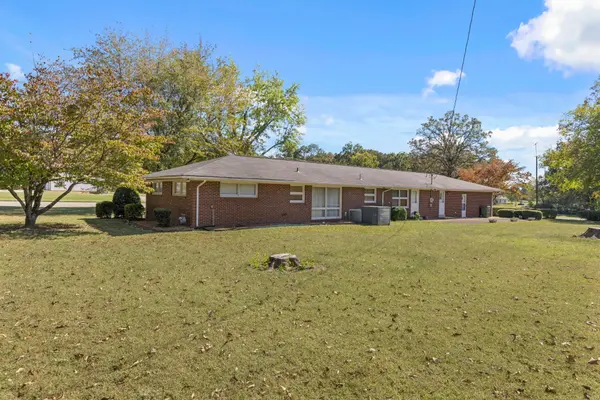 2763 Highway 43 #N, Lawrenceburg, TN 38464