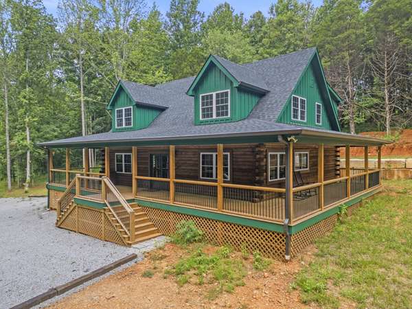 1068 Carl Perry Rd, Ashland City, TN 37015