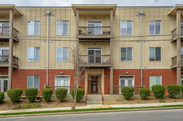 863 Flynn Street #Apt 204, Chattanooga, TN 37403