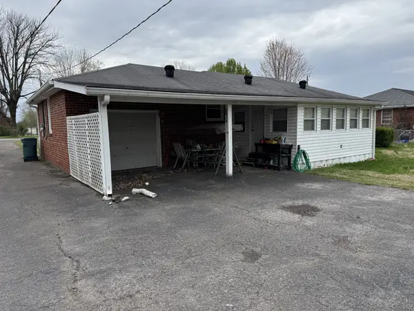 207 Elmwood Dr, Lebanon, TN 37087