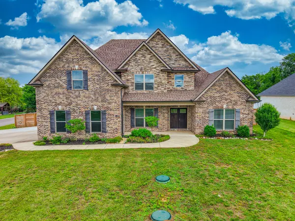 1103 Escalade Ct, Lascassas, TN 37085