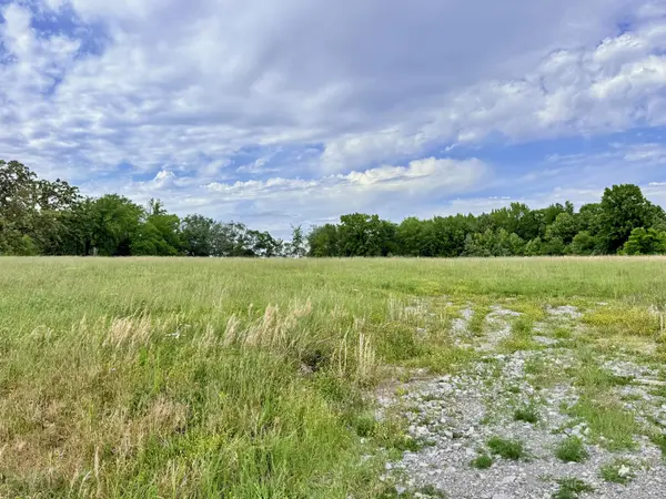 5165 Highway 41 #N, Springfield, TN 37172