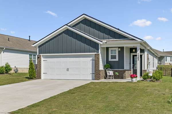 7383 Lang Ave, White House, TN 37188