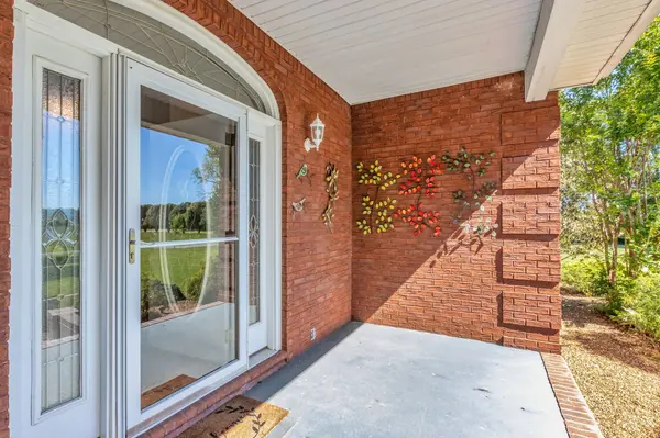 2828 Bains Rd #E, Hillsboro, TN 37342