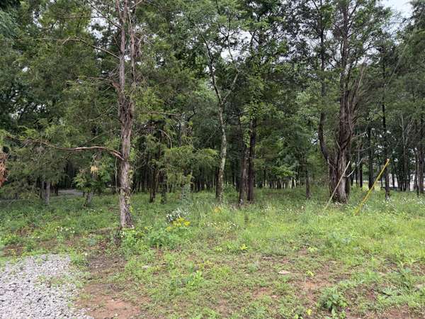 2827 Unionville Rd, Chapel Hill, TN 37034