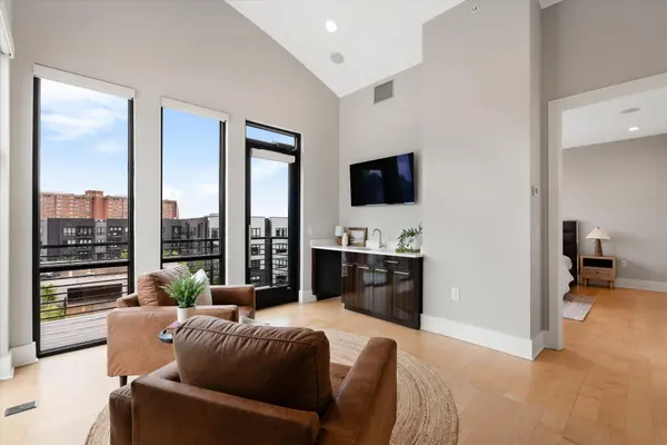401D Avoca St, Nashville, TN 37203