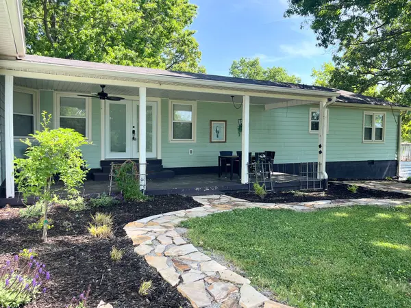 1005 Boyd St, Belfast, TN 37019