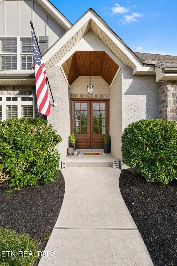1134 Potterstone Drive, Knoxville, TN 37922