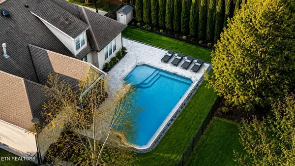 1134 Potterstone Drive, Knoxville, TN 37922