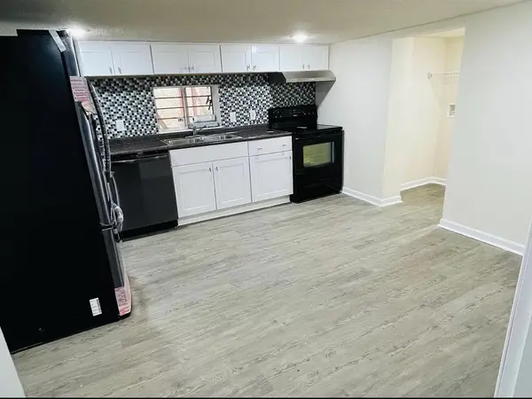 428 Shelby St, Clarksville, TN 37042