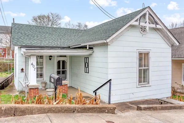 407 S 2nd St, Clarksville, TN 37040