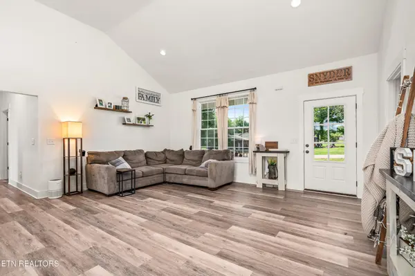 425 Royal Drive, Rock Island, TN 38581