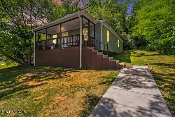 3807 Hampton Ave, Knoxville, TN 37914