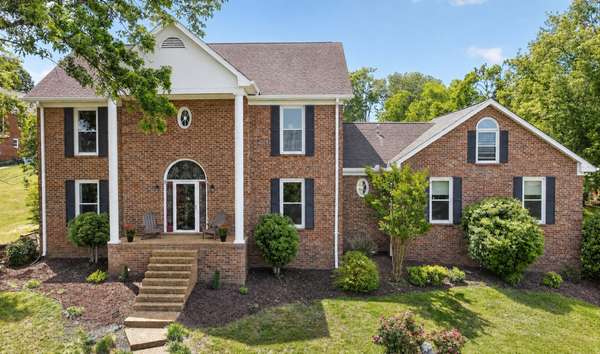 1103 Gleaves Glen Dr, Mount Juliet, TN 37122
