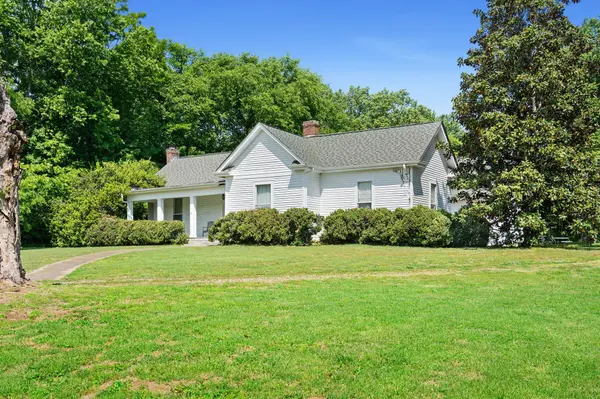 2033 Carters Creek Pike, Franklin, TN 37064