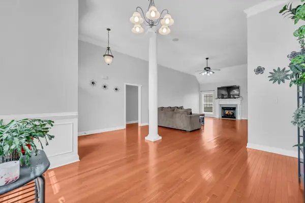 225 SPRING TERRACE LANE, Clarksville, TN 37040