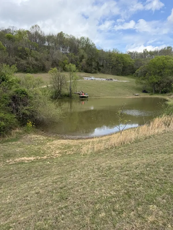 2846 Fuller Hollow Rd, Cornersville, TN 37047
